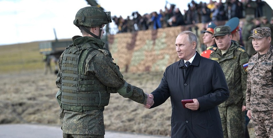 Путин: в армии должно быть единоначалие